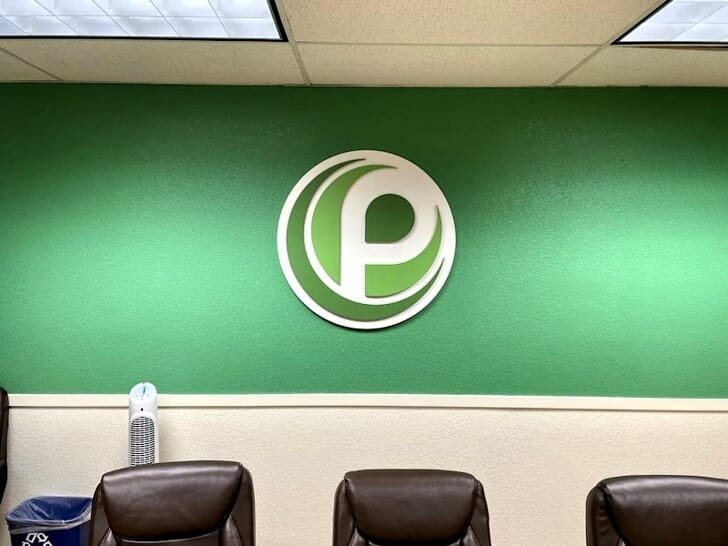 Custom Dimensional Signs